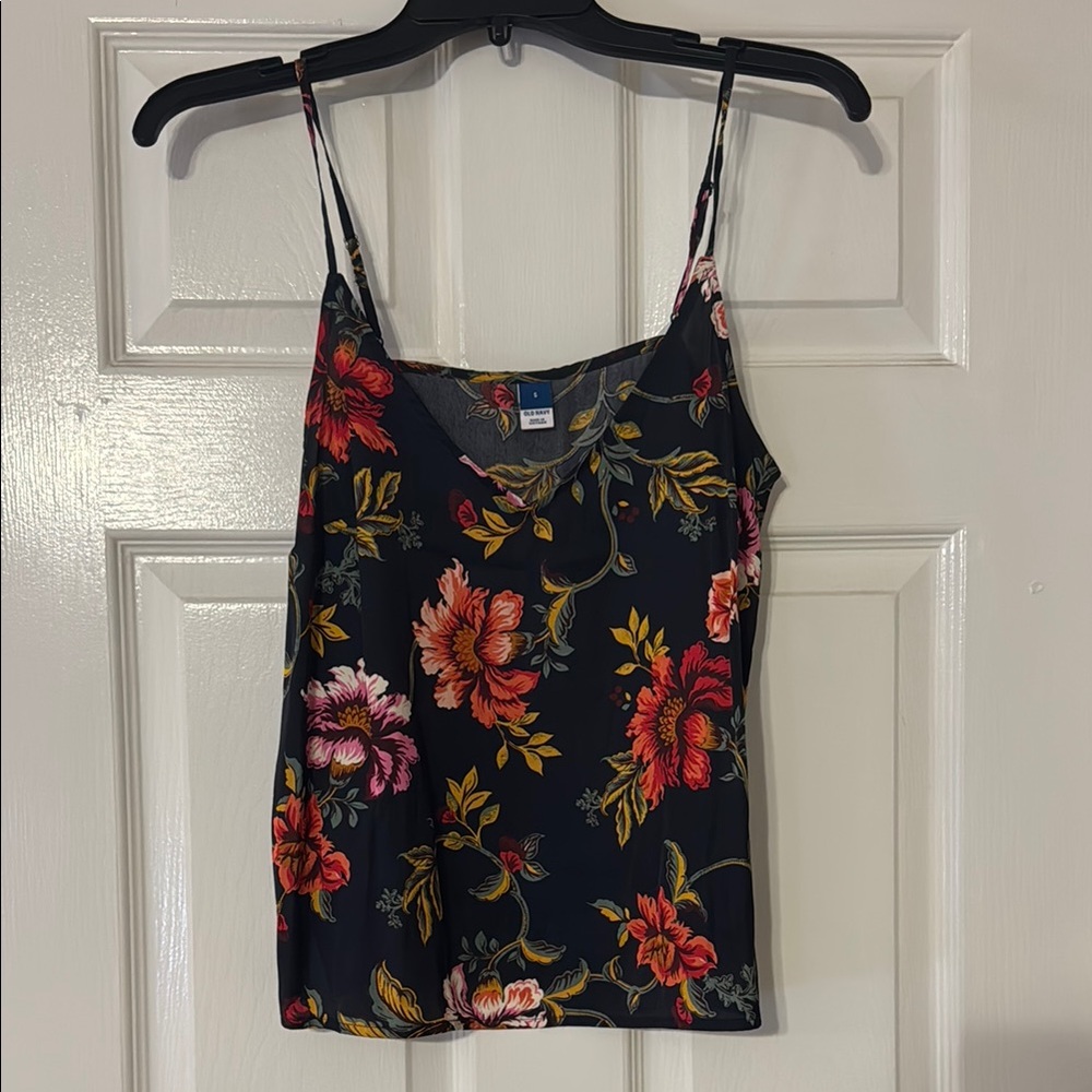 Old Navy Floral Sleeveless Camisole